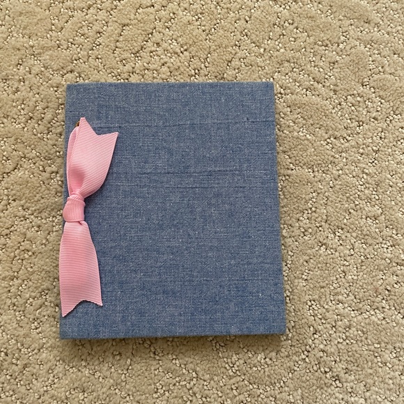 Baby Brag Book - Picture 1 of 3